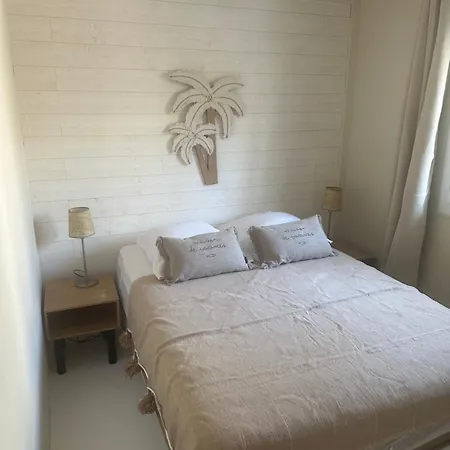 Apartment Bord De