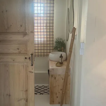 Apartment Bord De *